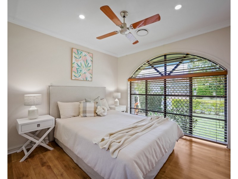 29 Pine Valley Drive, Robina QLD 4226