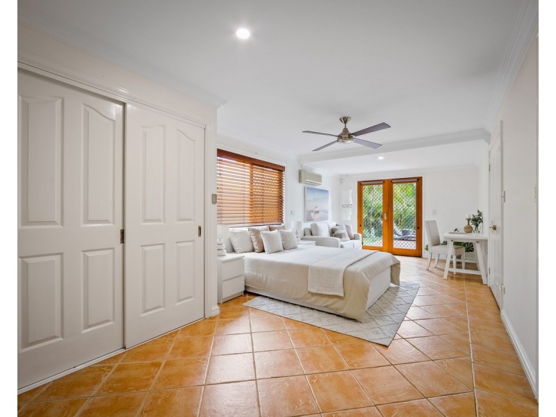 29 Pine Valley Drive, Robina QLD 4226