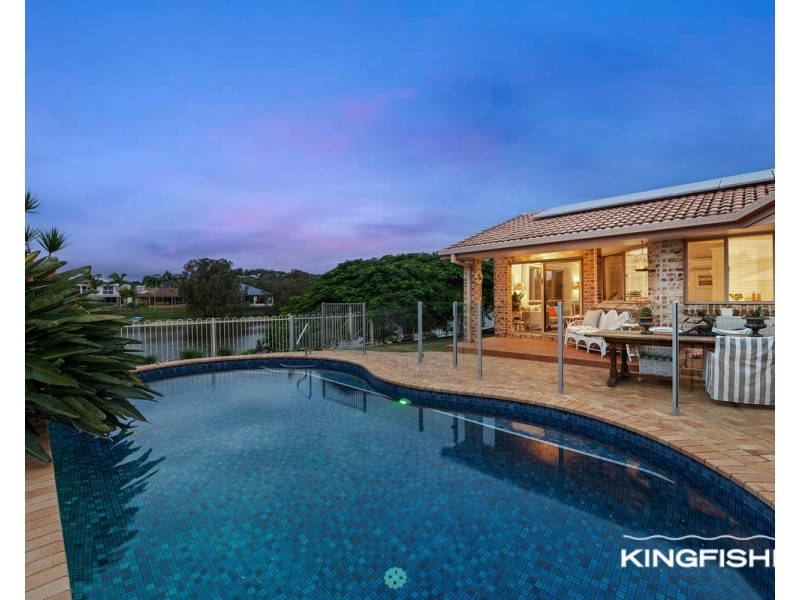 90 Dunlin Drive, Burleigh Waters QLD 4220