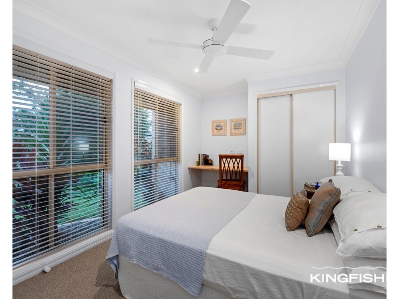 90 Dunlin Drive, Burleigh Waters QLD 4220