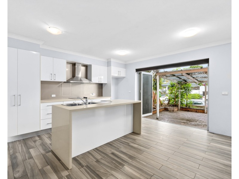 29B Acanthus Avenue, Burleigh Heads QLD 4220