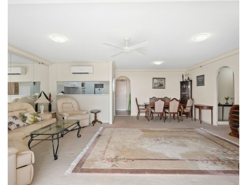 2B/3 Second Avenue, Burleigh Heads QLD 4220