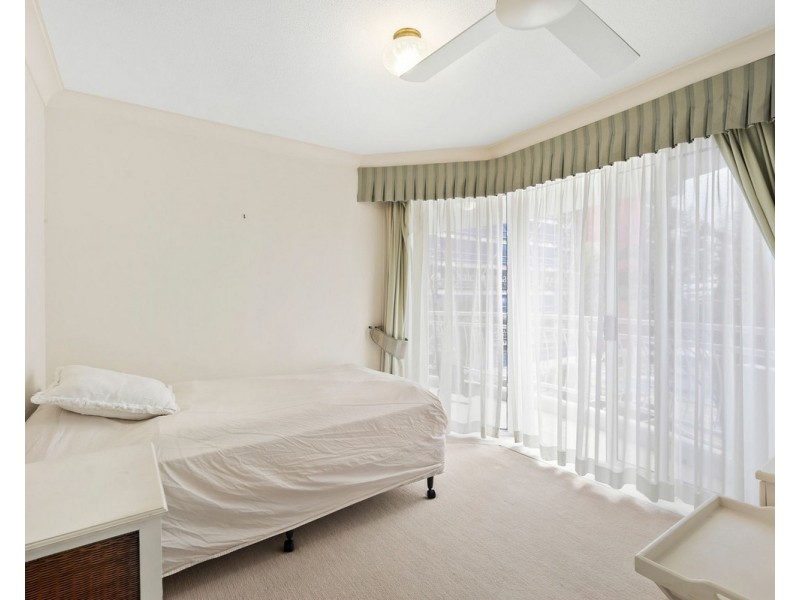 2B/3 Second Avenue, Burleigh Heads QLD 4220