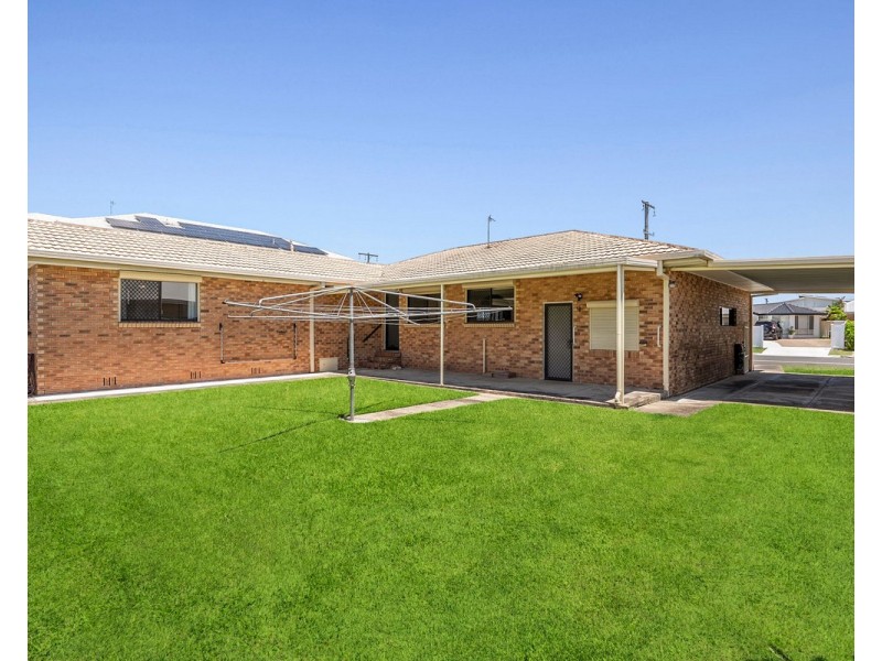 92 Acanthus Avenue, Burleigh Heads QLD 4220