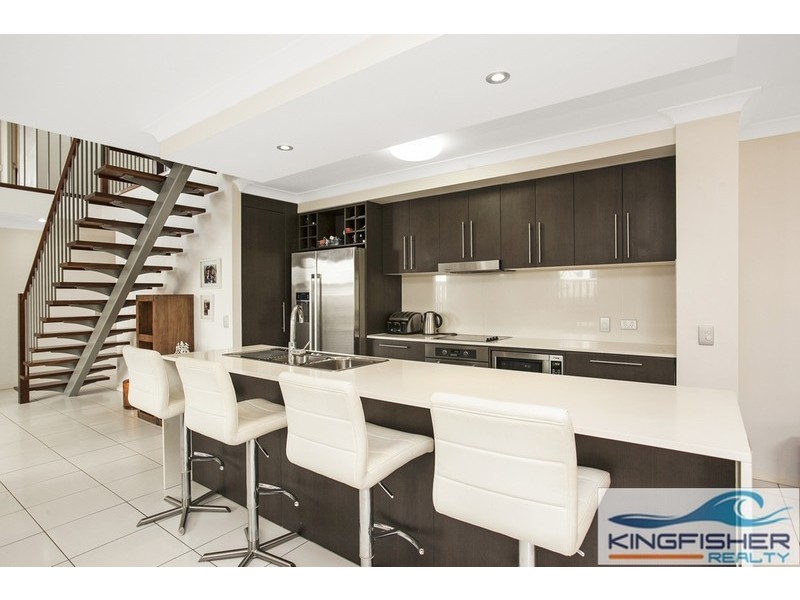 95 Verona Circuit, Burleigh Waters QLD 4220