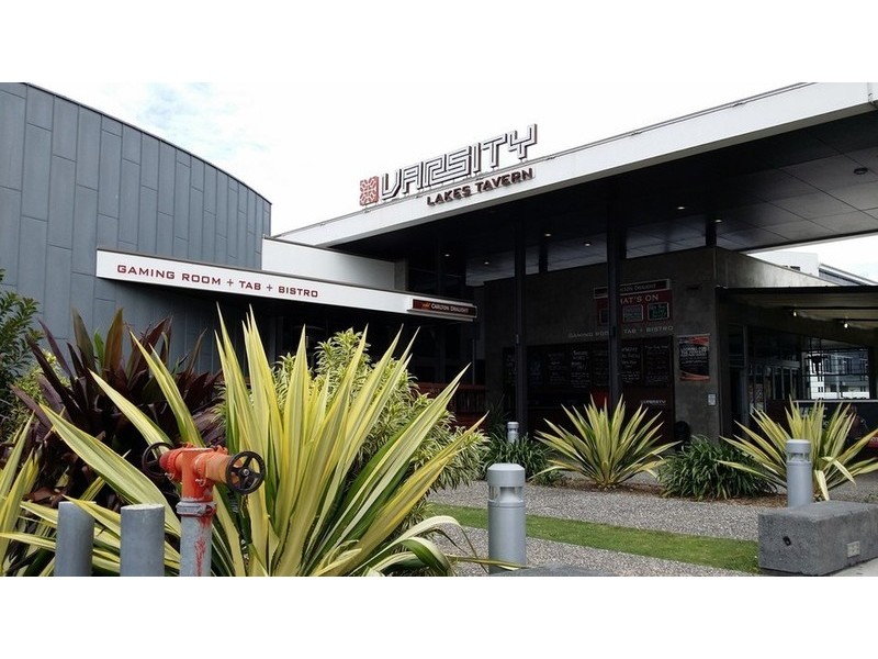 95 Verona Circuit, Burleigh Waters QLD 4220