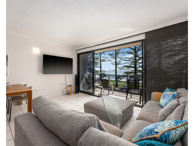 4/24 Goodwin Terrace, Burleigh Heads QLD 4220
