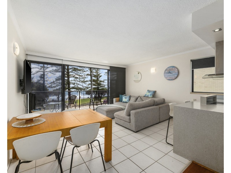 4/24 Goodwin Terrace, Burleigh Heads QLD 4220