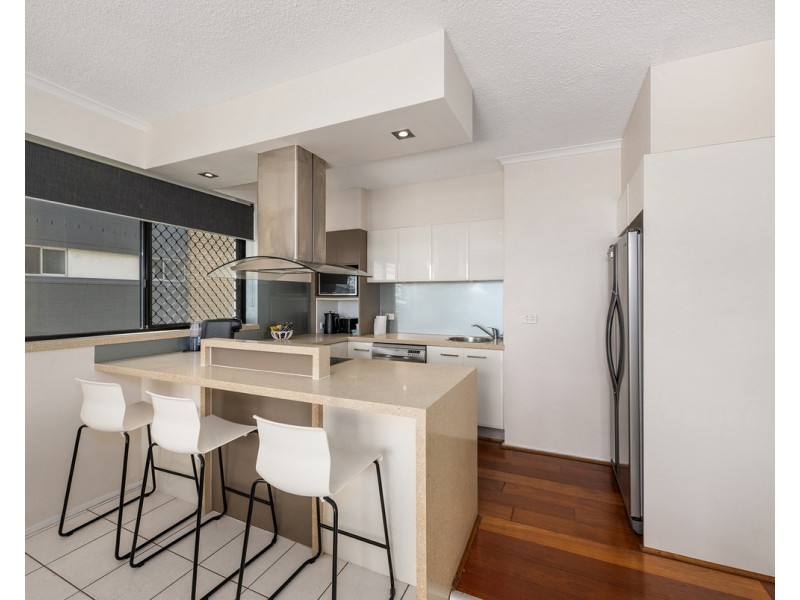 4/24 Goodwin Terrace, Burleigh Heads QLD 4220