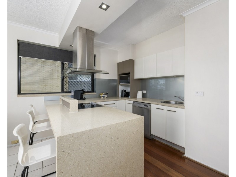4/24 Goodwin Terrace, Burleigh Heads QLD 4220