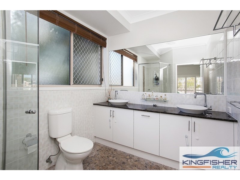 53 Pintail Crescent, Burleigh Waters QLD 4220