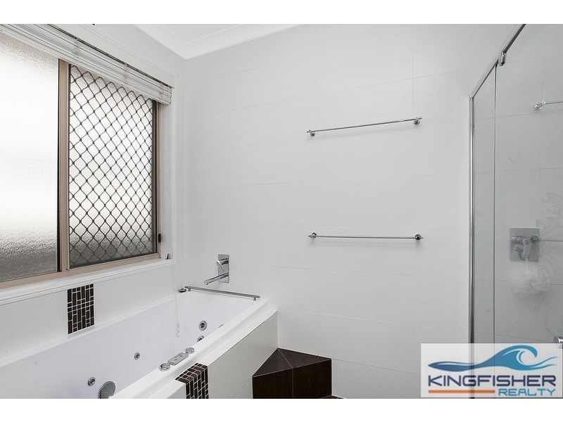 53 Pintail Crescent, Burleigh Waters QLD 4220