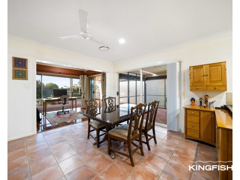 25 Gardendale Crescent, Burleigh Waters QLD 4220