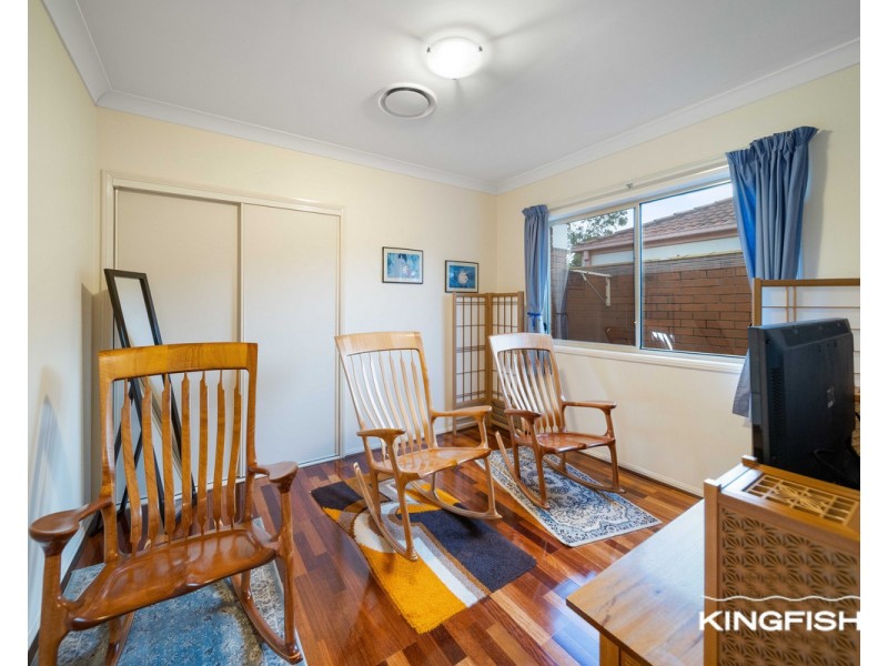 25 Gardendale Crescent, Burleigh Waters QLD 4220