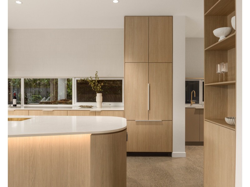 17A Sandpiper Drive, Burleigh Waters QLD 4220