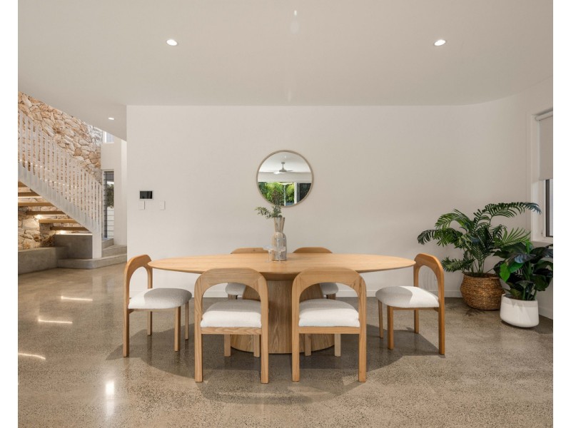 17A Sandpiper Drive, Burleigh Waters QLD 4220