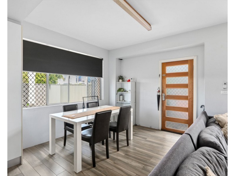 29 Acanthus Avenue, Burleigh Heads QLD 4220