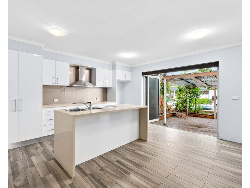 29 Acanthus Avenue, Burleigh Heads QLD 4220