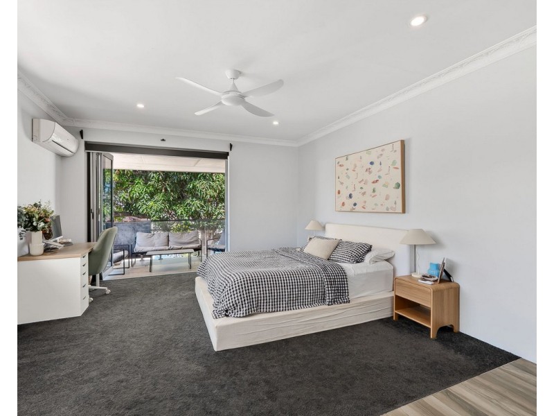 29 Acanthus Avenue, Burleigh Heads QLD 4220