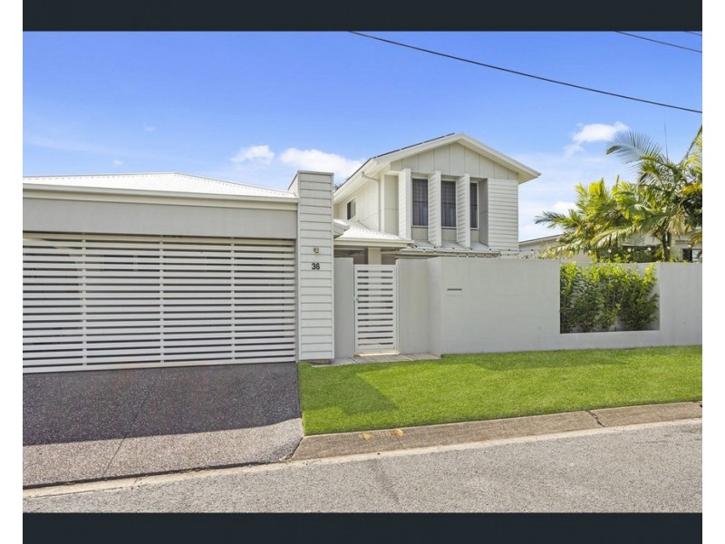 36 Bluejay Street, Burleigh Waters QLD 4220
