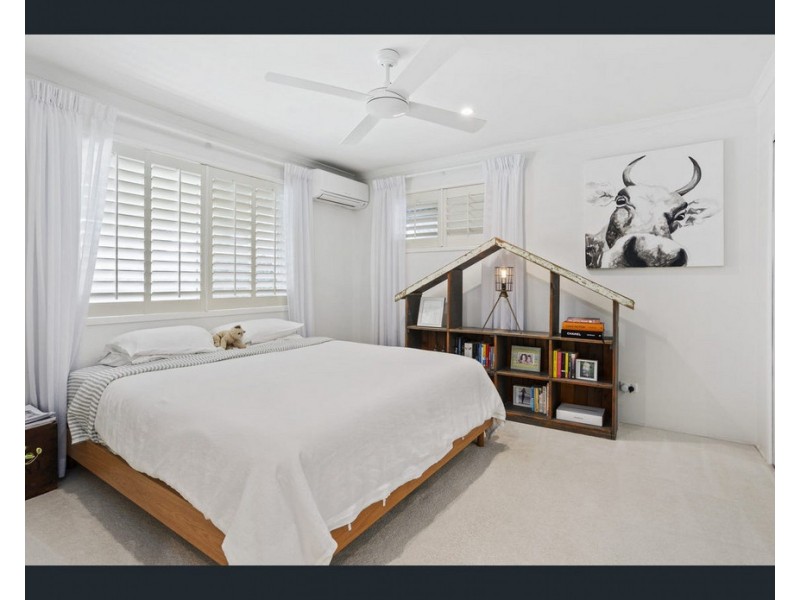 36 Bluejay Street, Burleigh Waters QLD 4220