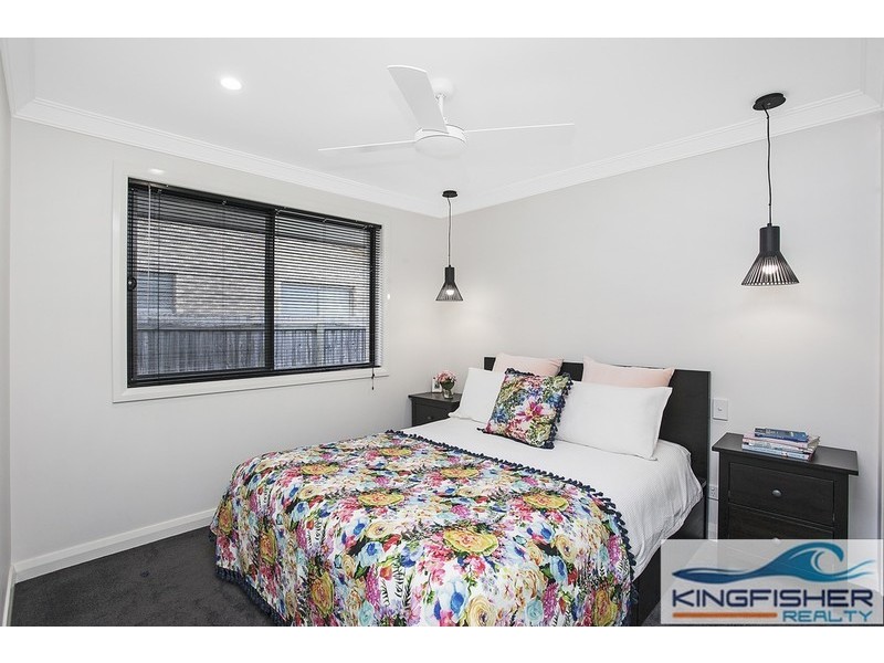 174 Burleigh Street, Burleigh Waters QLD 4220