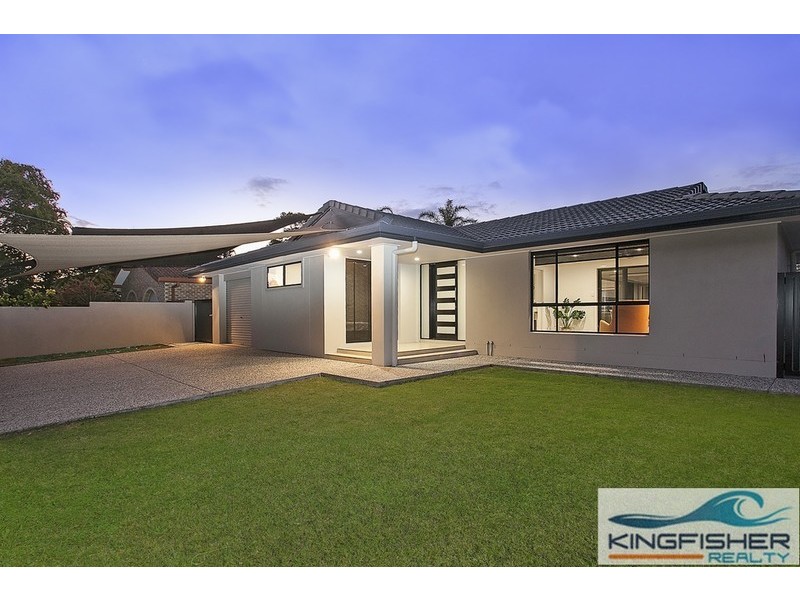 174 Burleigh Street, Burleigh Waters QLD 4220