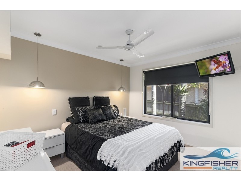 60 Sea Eagle Drive, Burleigh Waters QLD 4220