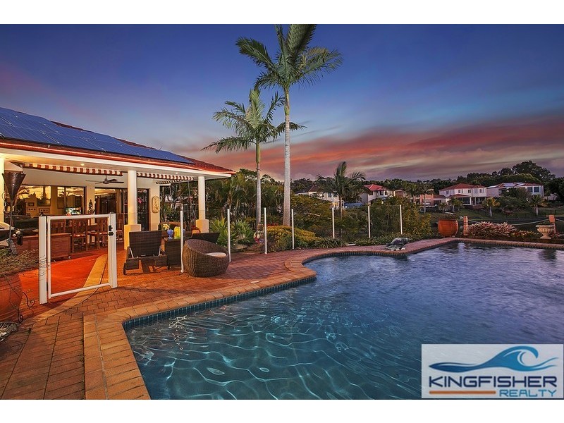 6 Crozet Court, Burleigh Waters QLD 4220