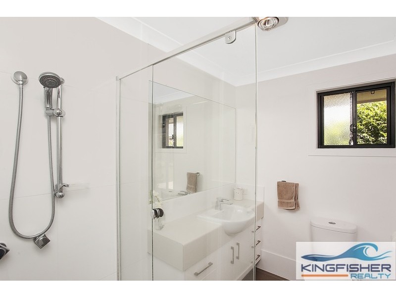 54 Bluejay Street, Burleigh Waters QLD 4220