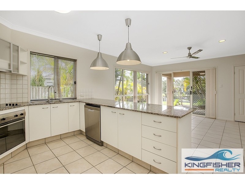 39 Gardendale Crescent, Burleigh Waters QLD 4220