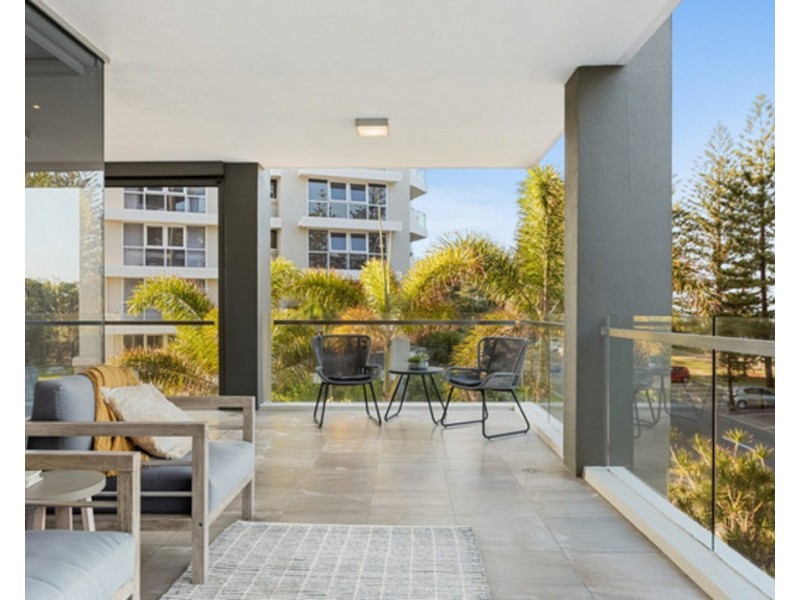 201/200 The Esplanade, Burleigh Heads QLD 4220