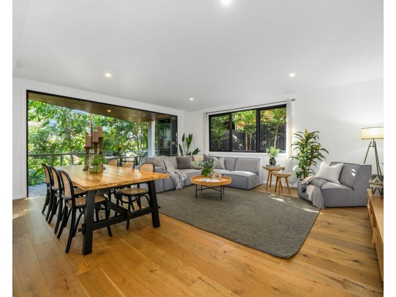 2/21 East Street, Burleigh Heads QLD 4220