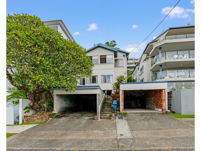 14 Hill Avenue, Burleigh Heads QLD 4220