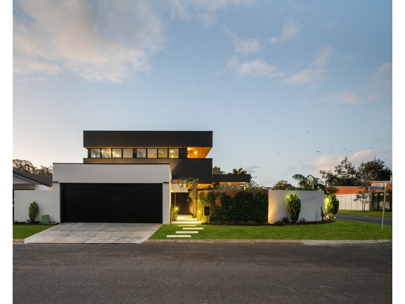 22 Bluejay Street, Burleigh Waters QLD 4220