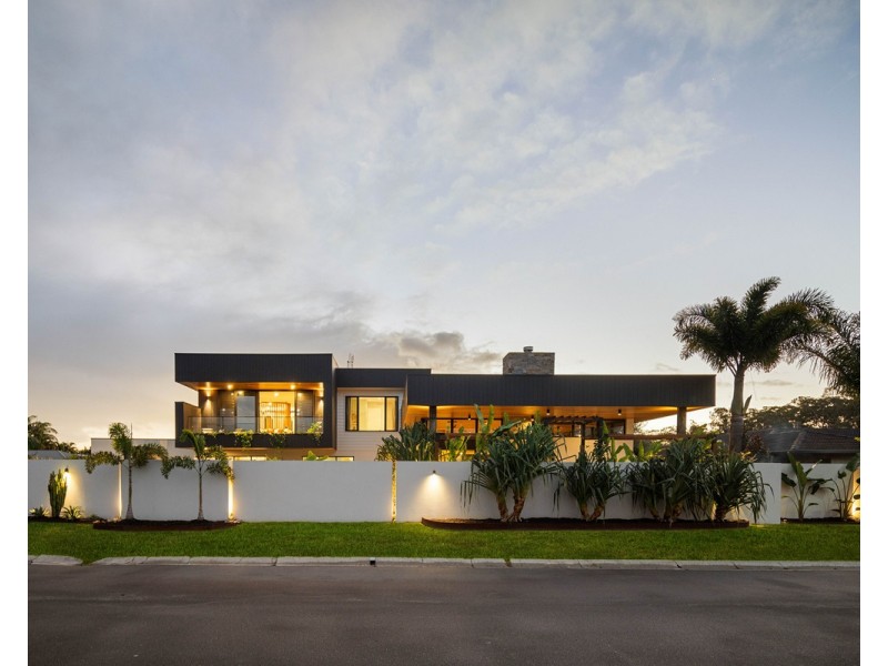 22 Bluejay Street, Burleigh Waters QLD 4220
