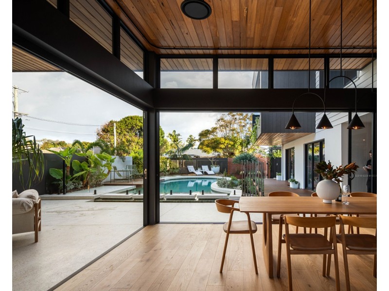 22 Bluejay Street, Burleigh Waters QLD 4220