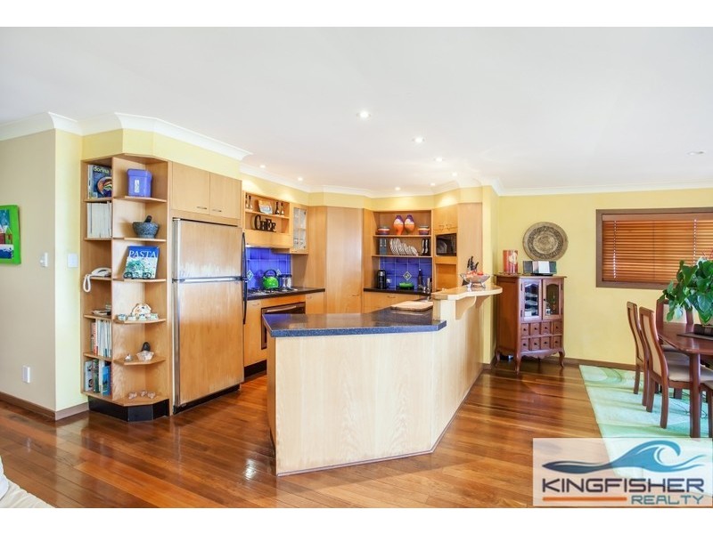 2 Rudd Street, Burleigh Heads QLD 4220