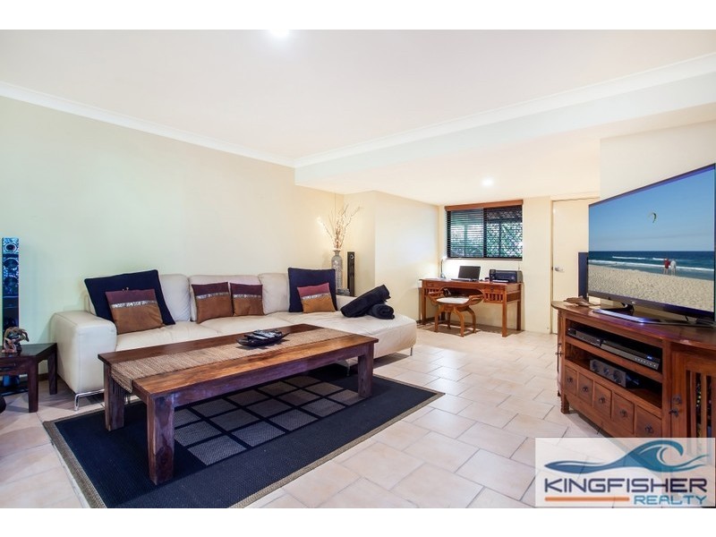 2 Rudd Street, Burleigh Heads QLD 4220