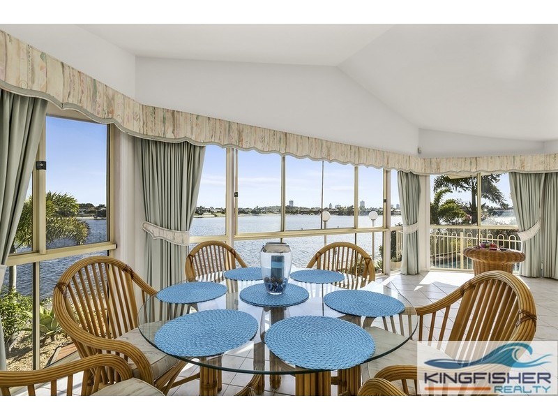 51 Wedgebill Parade, Burleigh Waters QLD 4220
