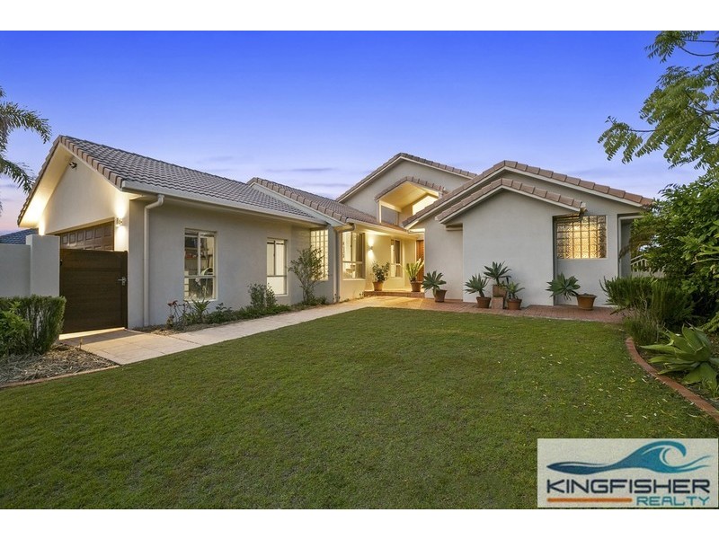 51 Wedgebill Parade, Burleigh Waters QLD 4220