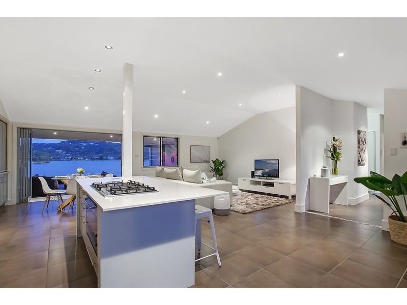 20 Jabiru Avenue, Burleigh Waters QLD 4220