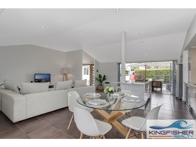 20 Jabiru Avenue, Burleigh Waters QLD 4220