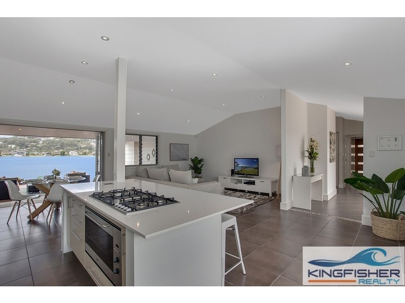 20 Jabiru Avenue, Burleigh Waters QLD 4220