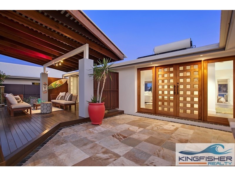 20 Jabiru Avenue, Burleigh Waters QLD 4220