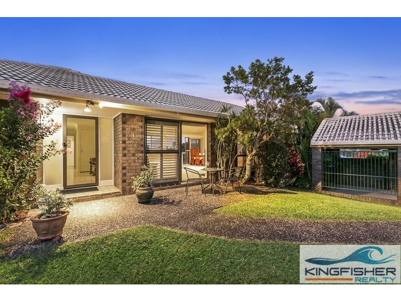 3 Kaydee Court, Miami QLD 4220