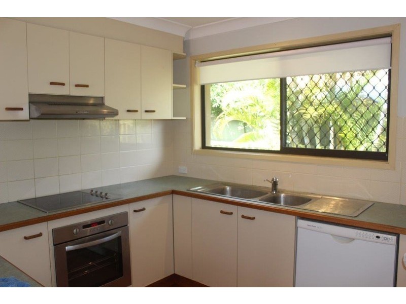 19 Tern Drive, Burleigh Waters QLD 4220
