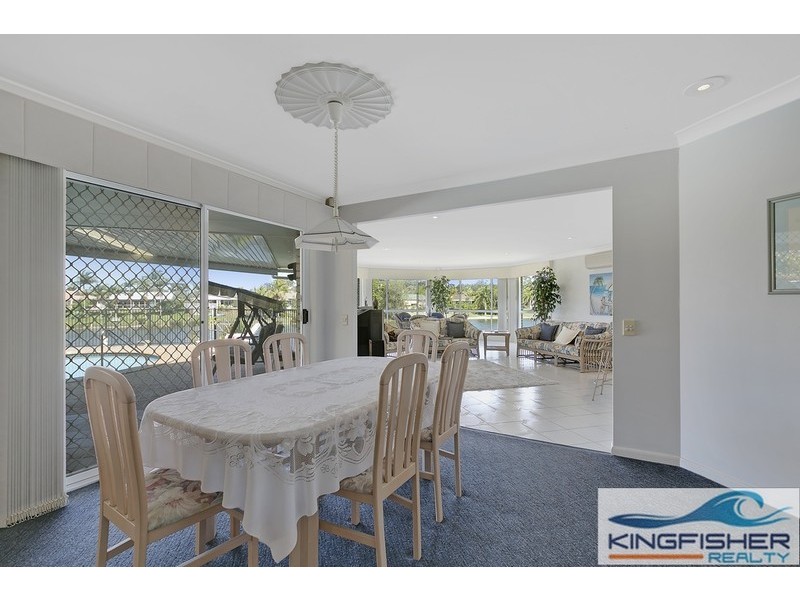 106 Dunlin Drive, Burleigh Waters QLD 4220