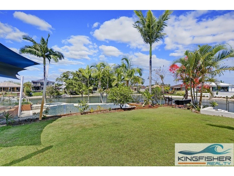 4 Bal Harbour, Broadbeach Waters QLD 4218