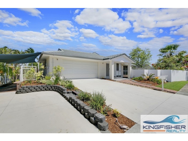 4 Bal Harbour, Broadbeach Waters QLD 4218
